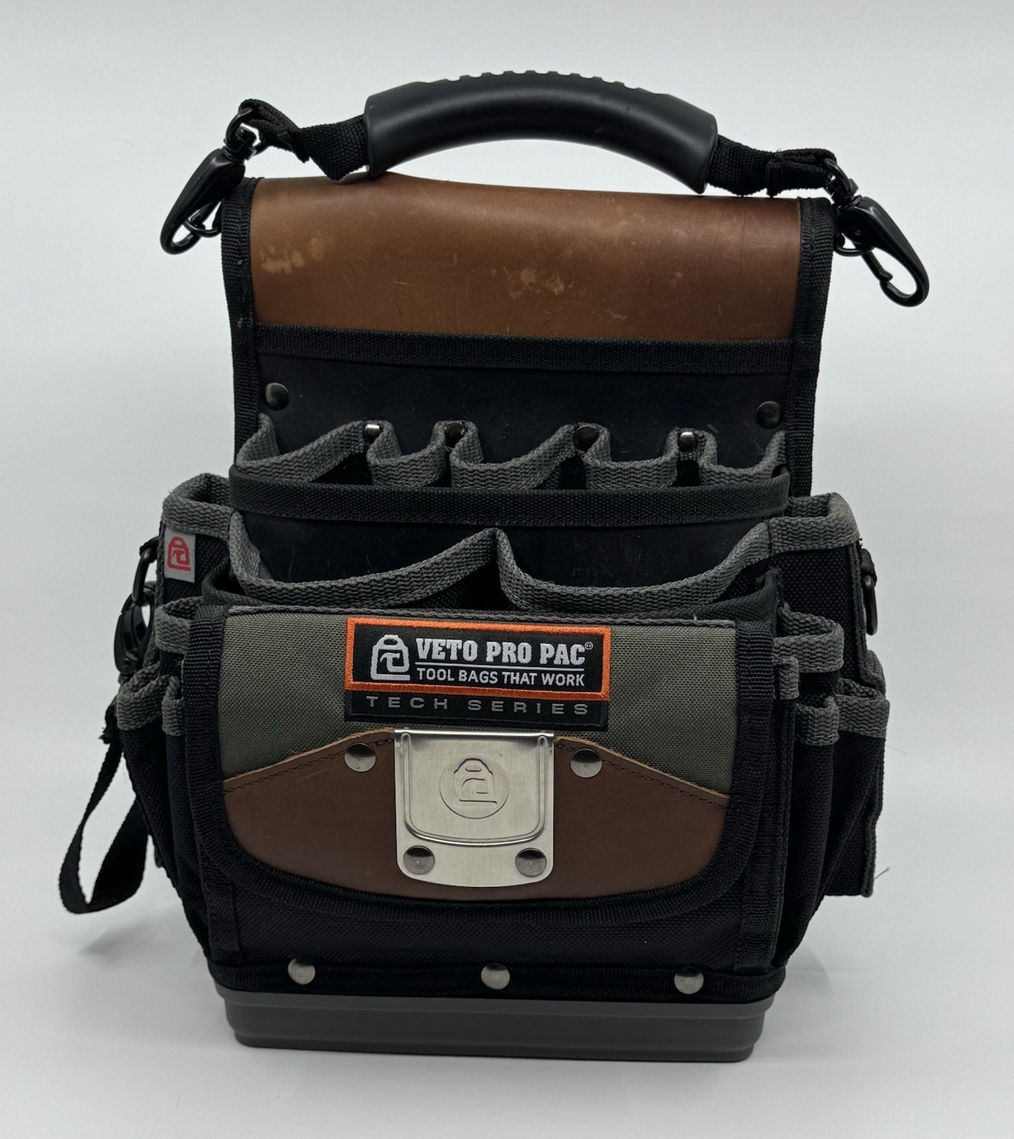 (VPP10078) Veto Pro Pac TP5B Tool Pouch Tech Series