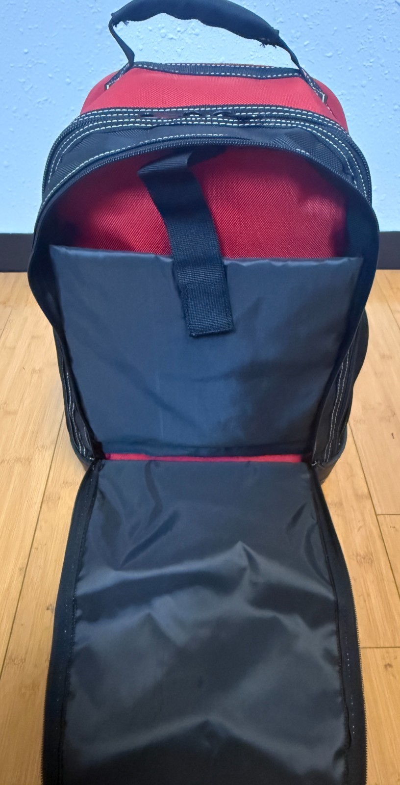 UEI AC550 Heavy Duty HVAC Tool Backpack for Install Kits, Black & Red – NEW