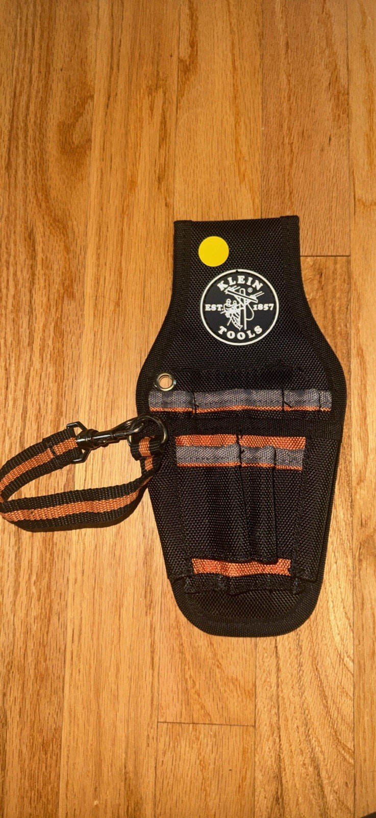 Klein Tools Tradesman Pro Small 9-Pocket Tool Holster 5-1/2″ Black