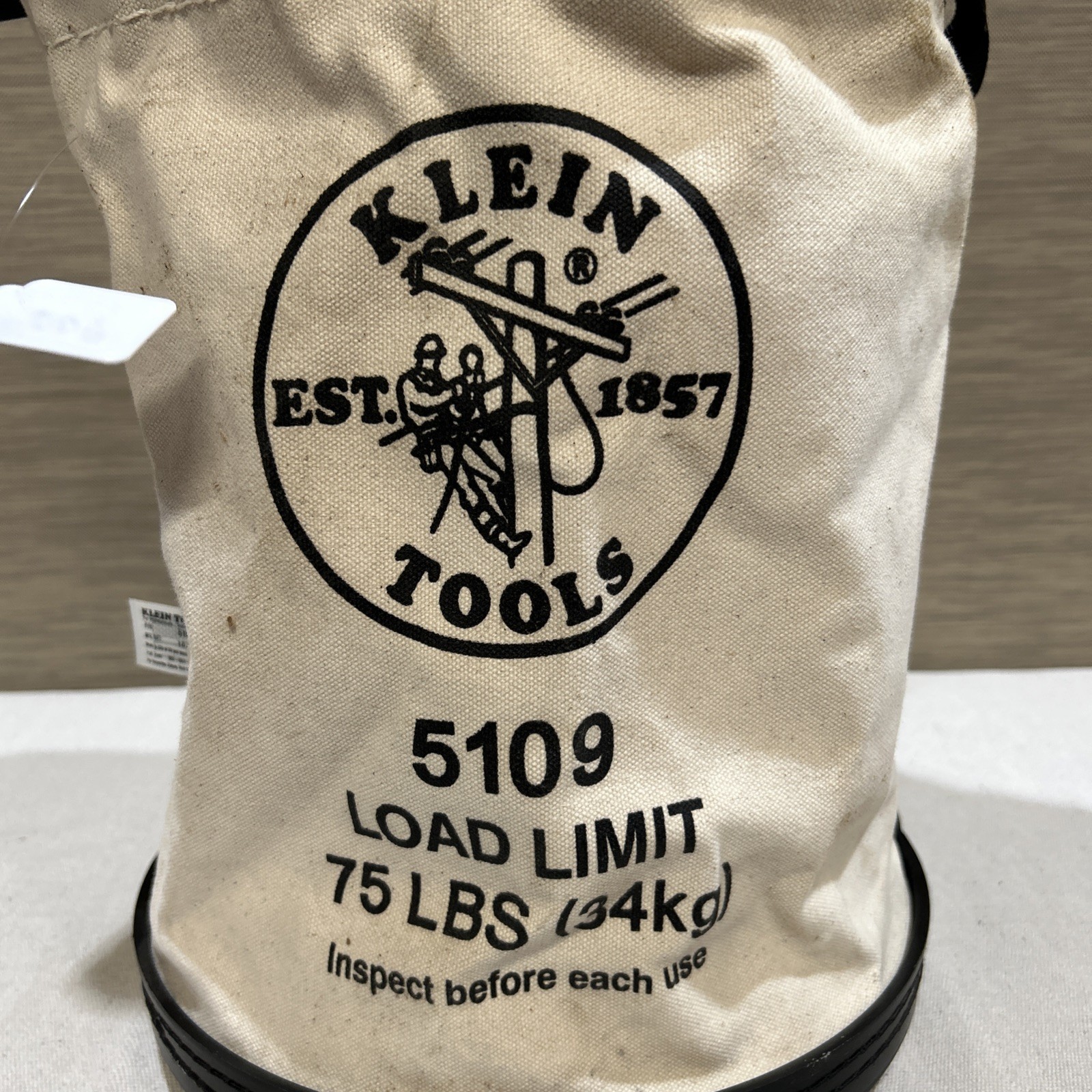 Klein Tools #5109 Canvas 14″ Bucket-Wide Mouth-Reinforced Bottom-Web Handle-009