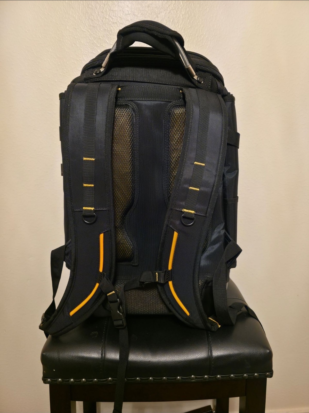 Fluke Pack30 Professional Tool Backpack Industrial-Grade, Black/Yellow