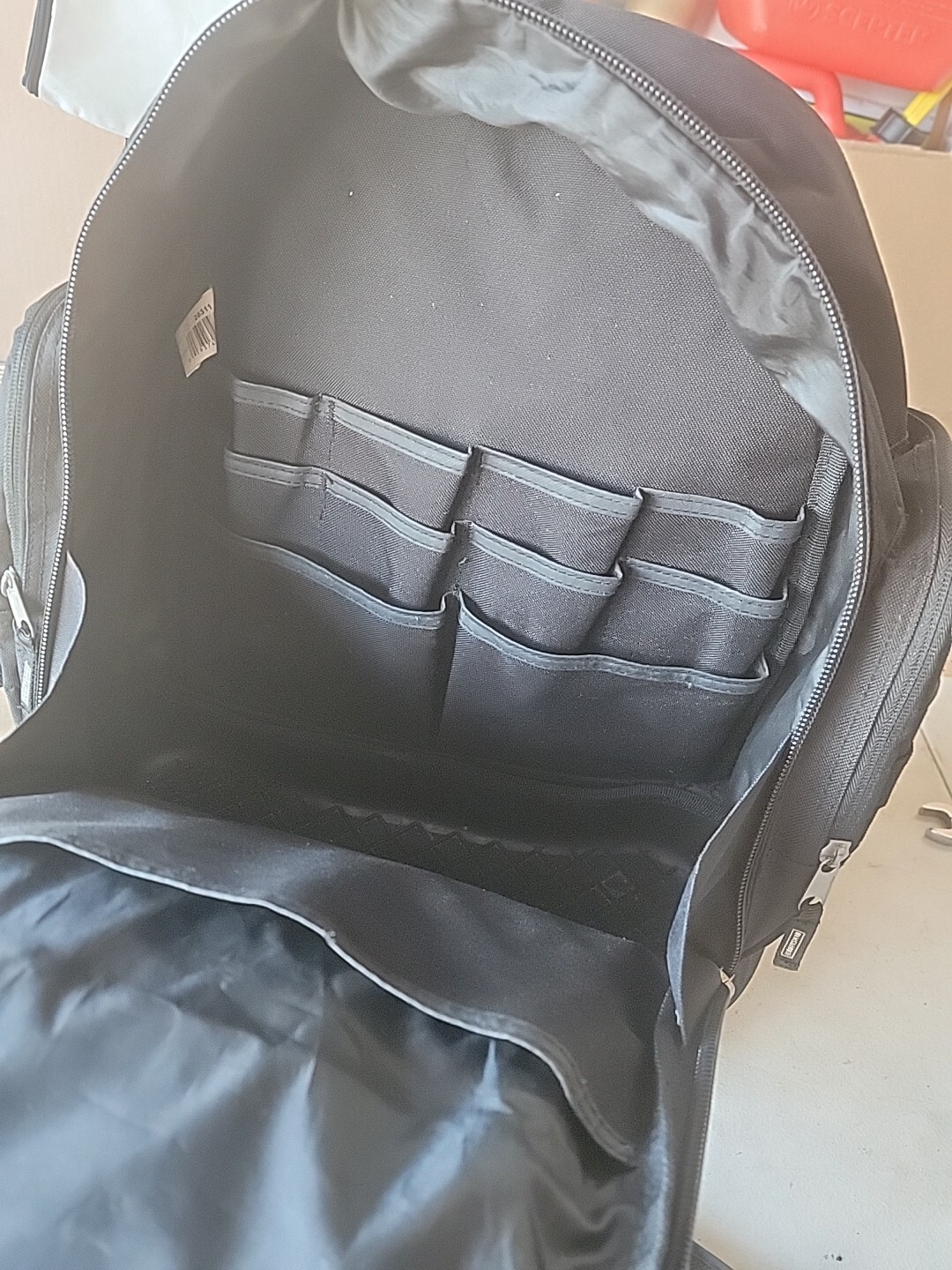 CRAFTSMAN Tools Tradesman Tool Bag Backpack Heavy duty Hard To Find