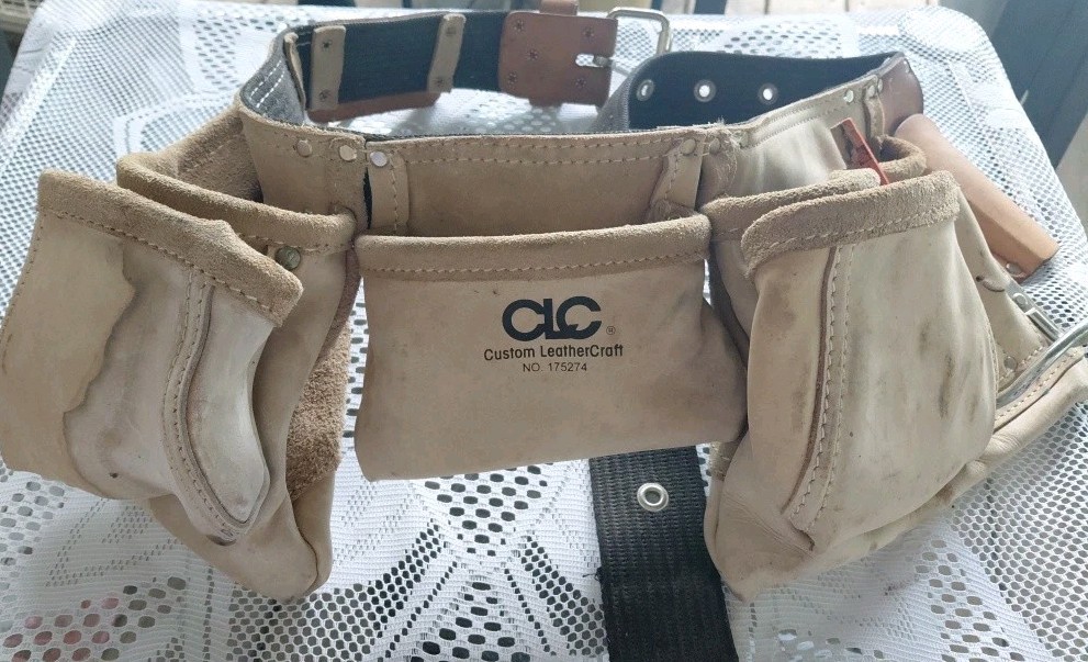 CLC Custom Leathercraft Leather Waist Adjustable Carpenter Tool Belt 175274 USA