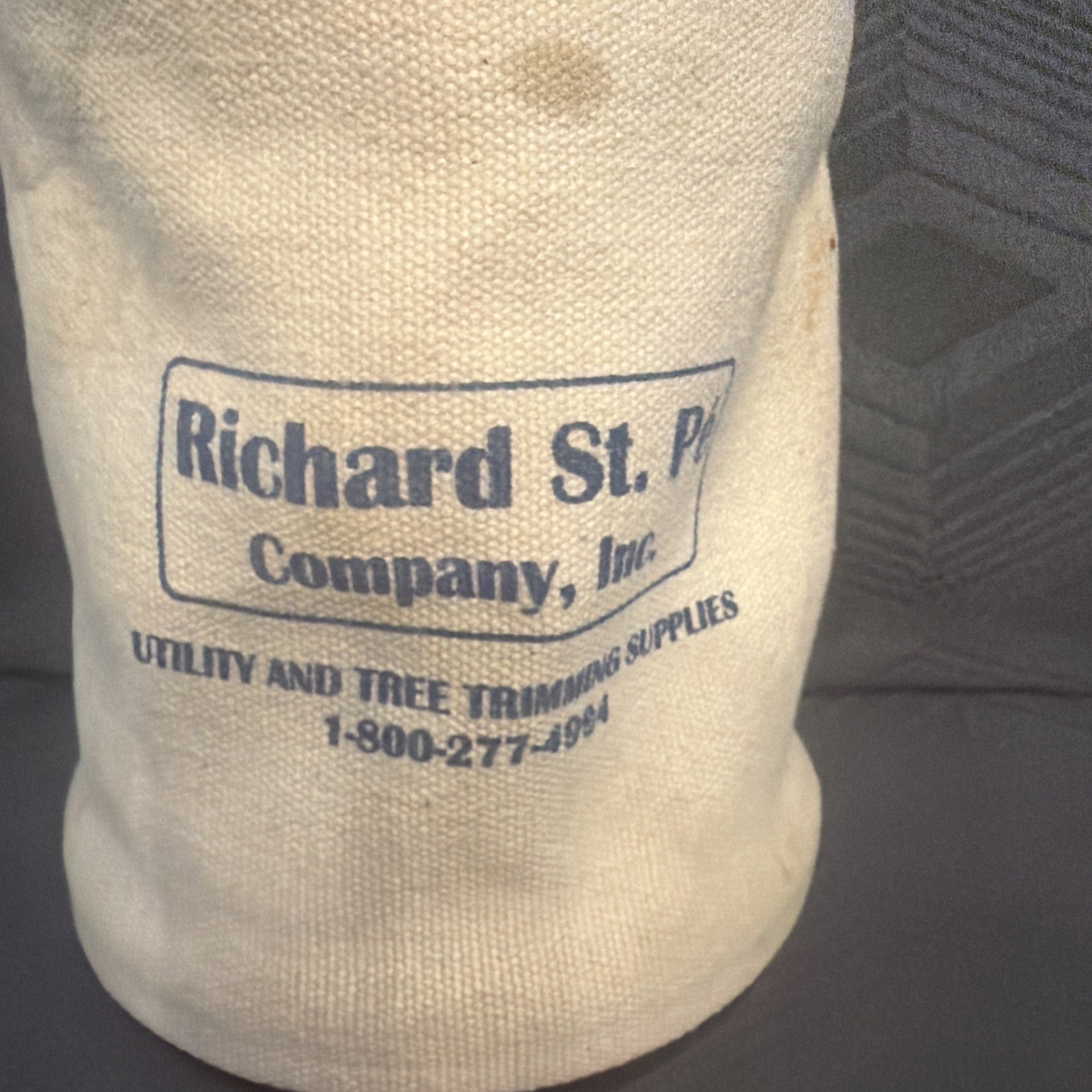 VINTAGE CANVAS LINEMAN TOOL BUCKET RUBBER BOTTOM ROPE HANDLE