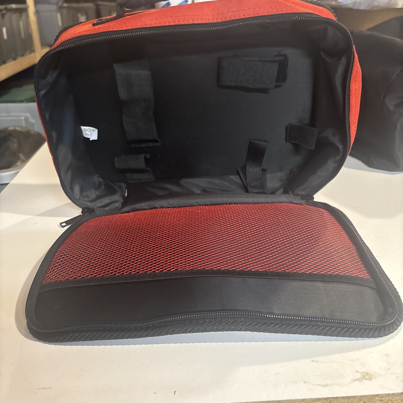 MILWAUKEE RECTANGLE TOOL BAG – RED/BLACK LNC 9”x13”x3”