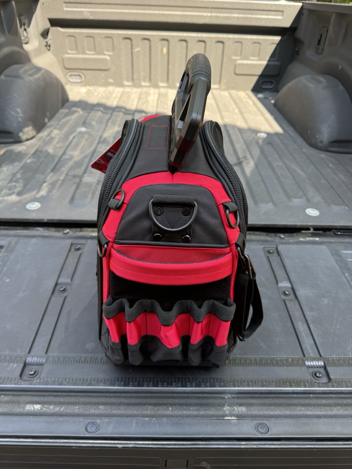 Milwaukee 48-22-8316 Packout 15″ Structured Tool Bag with Padded Shoulder Strap