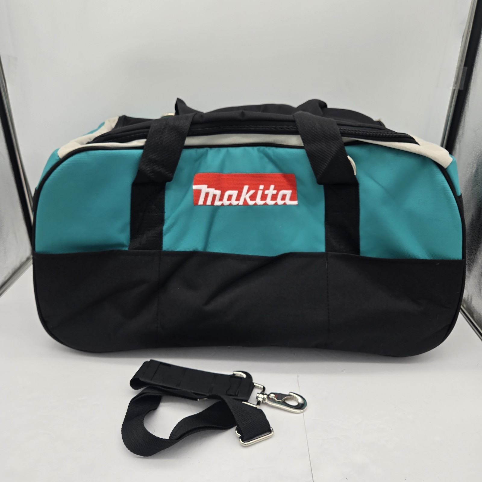Makita Contractor Tool Bag 23″ NEW Large 23″x12″x12″