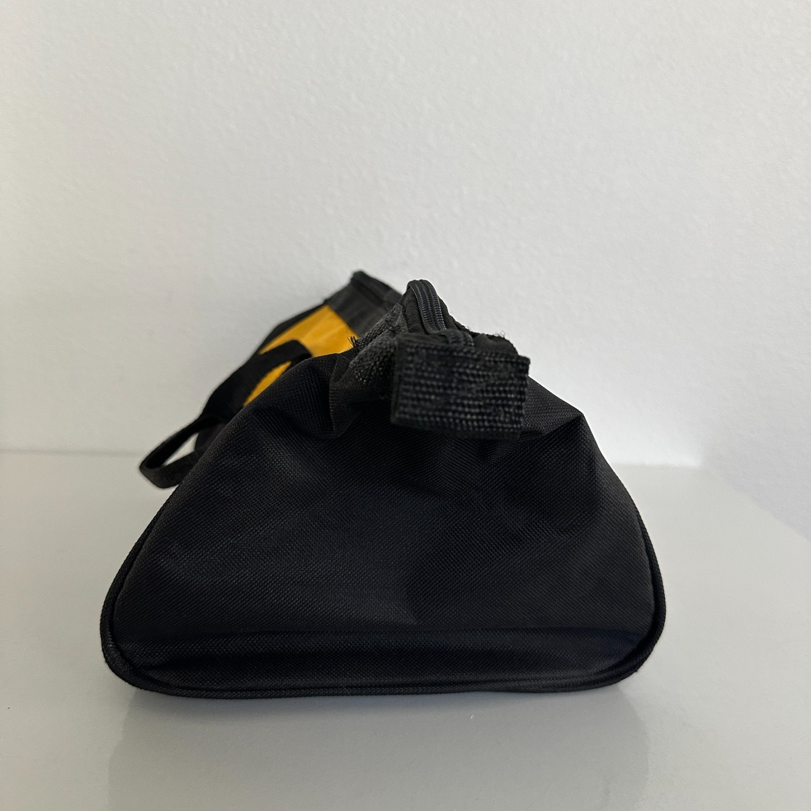 NEW DeWalt Ballistic Nylon Tool Bag Yellow Black Top Handle Zipper 12″x8″x6″