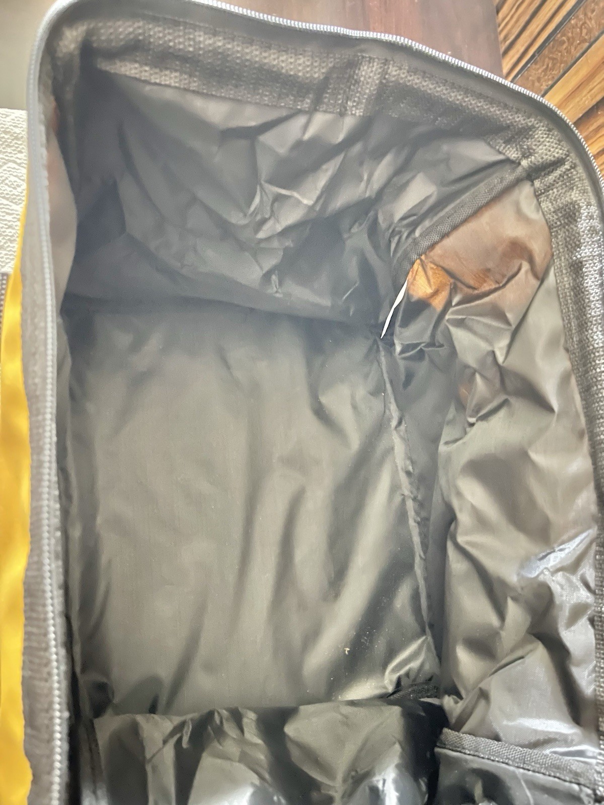 NEW Dewalt Large Nylon 13 x 10 x 10 Collapsable Tool Bag Tote