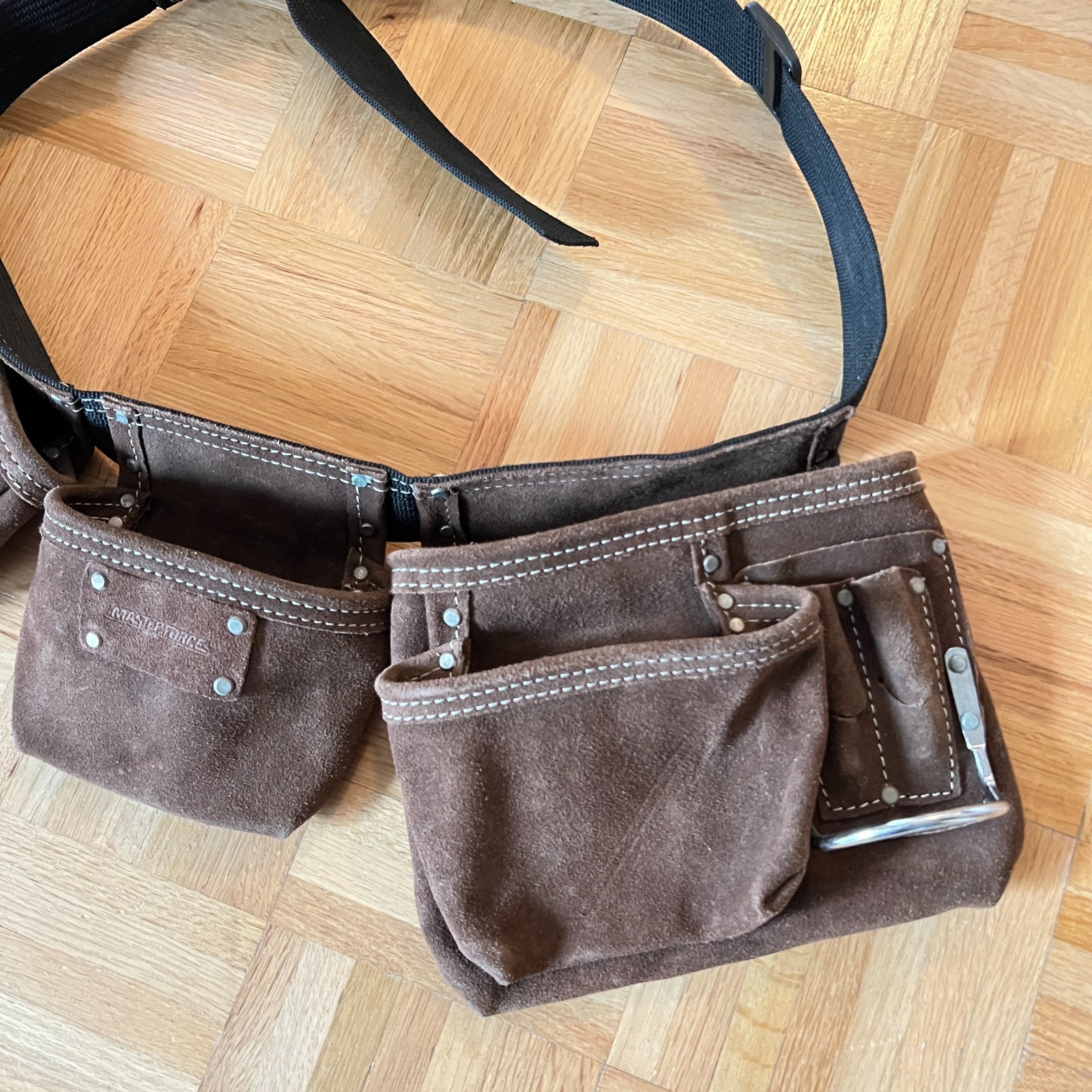 Master Force Heavy Duty Tool Belt Brown Suede Adjustable Construction Carpenter