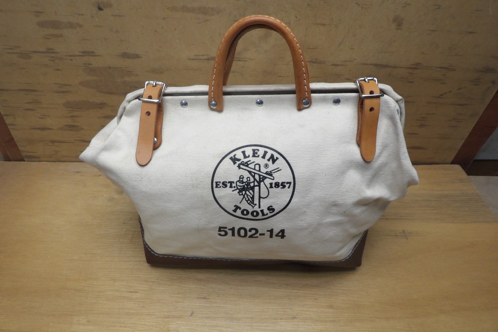 Klein Tools 5102-14 Tool Bag Lineman Deluxe 14in Canvas – Leather Handle