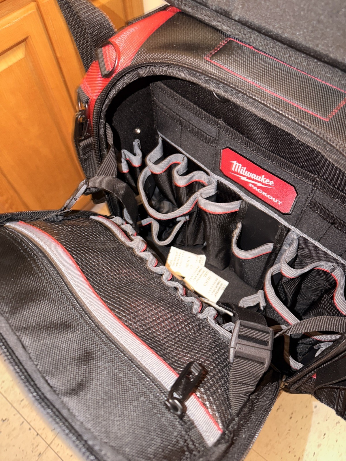 NEW Milwaukee PACKOUT 15” Structured Tool Bag 48-22-8316 Heavy Duty 65 Pockets