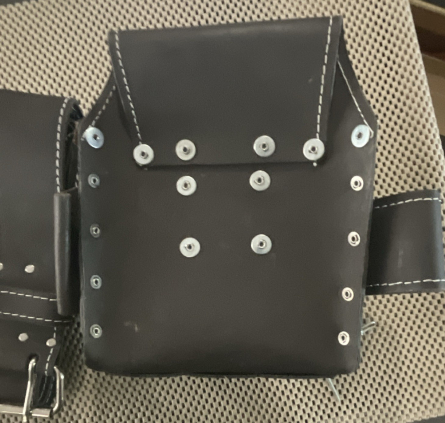 AWP HP Hi-Performance Adjustable Leather Tool Belt Black Adjustable Size 1 Item
