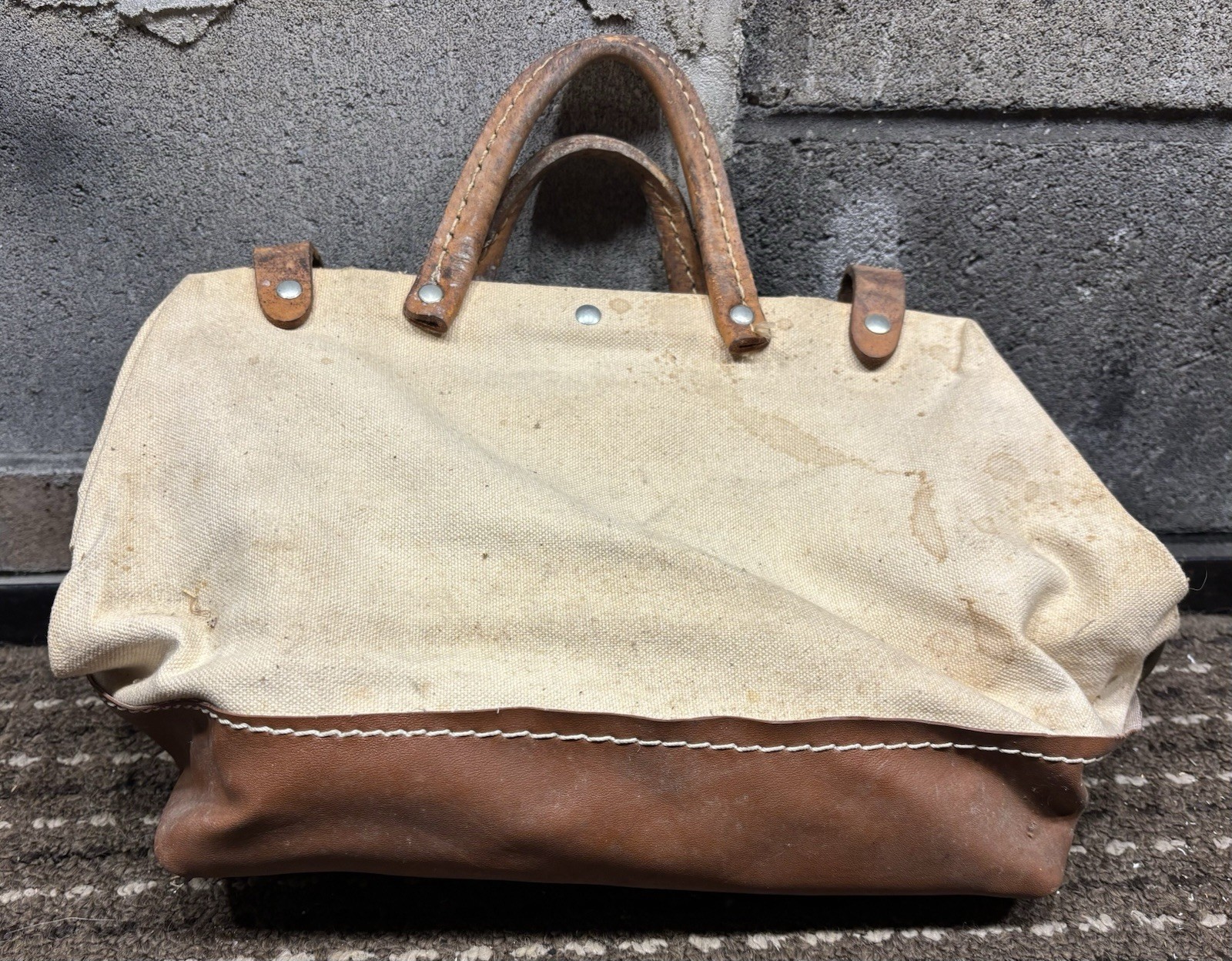 Vintage Klein Tools Lineman Bag 5102-12 Canvas Leather USA