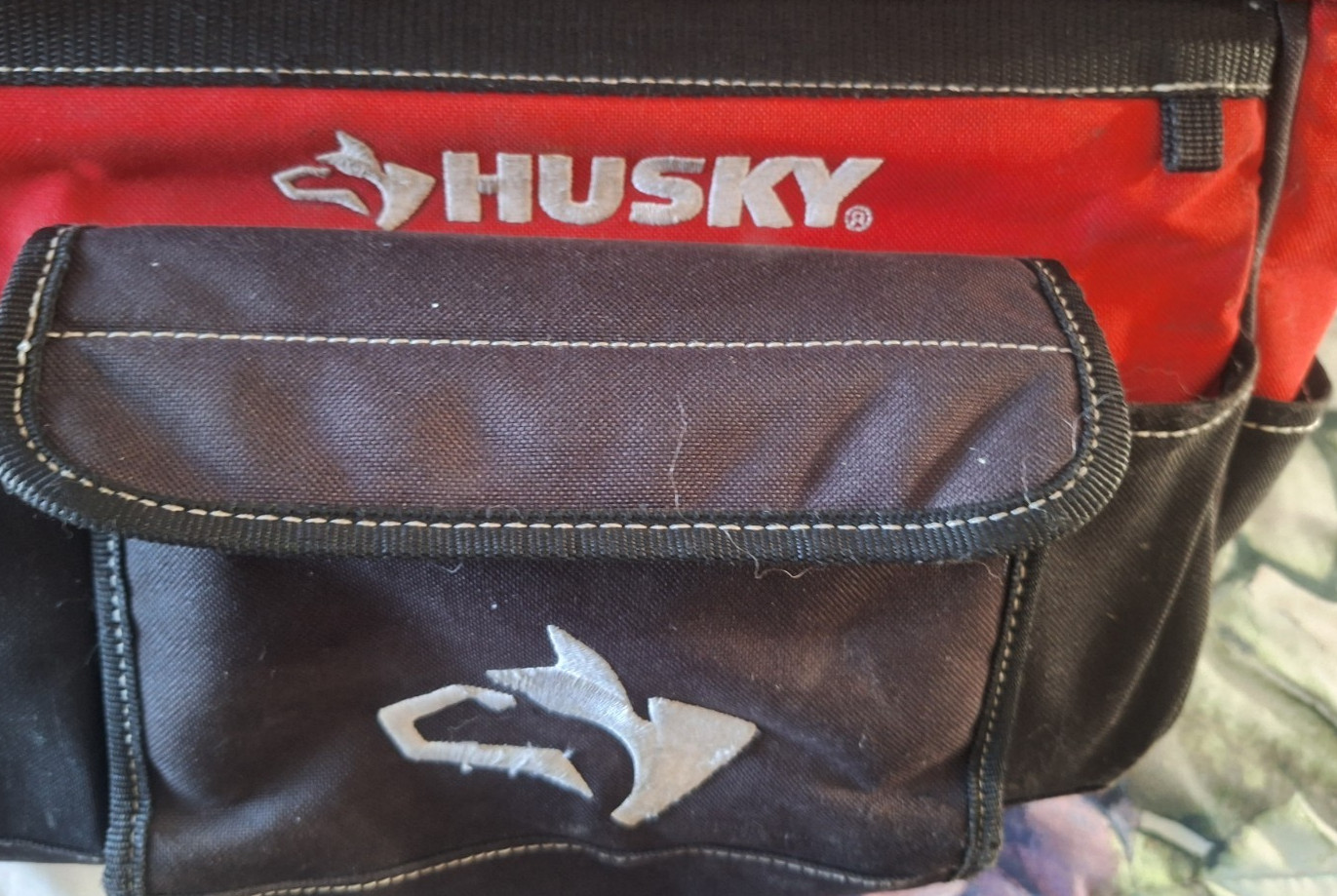 Husky 15 Inch Contractor’s Multi-Purpose Water-Resistant Tool Bag