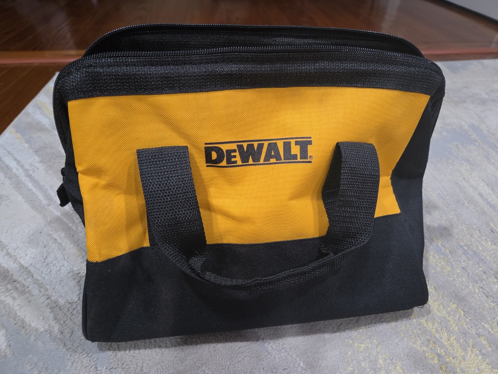 Small DEWALT TOOLS Heavy Duty Carrying Case Bag Nylon Canvas Black/Yellow 11×8.5
