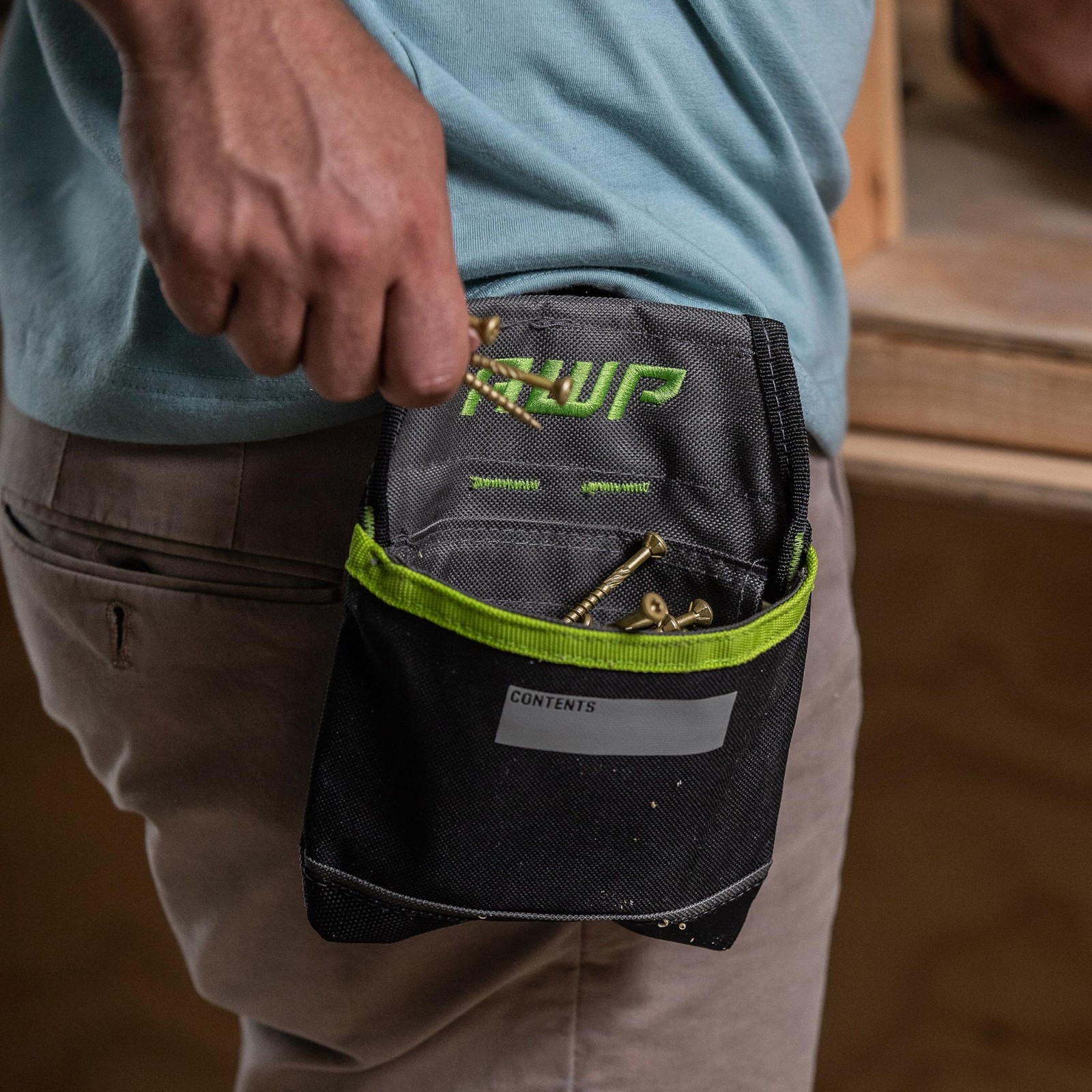 AWP TrapJaw Clip-on Fastener Pouch with Spring-Loaded Technology, Metal Belt Cli