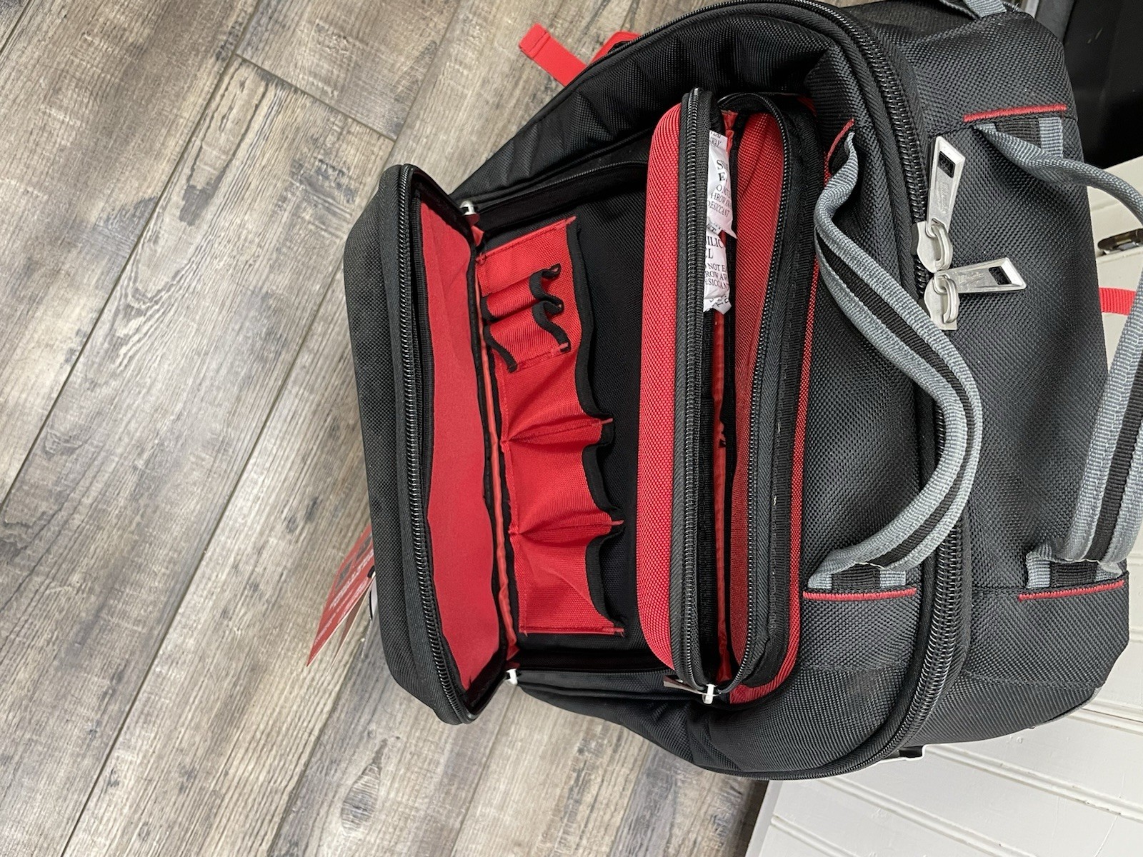 NEW MILWAUKEE TOOL 48-22-8201 ULTIMATE JOB SITE BACKPACK !!