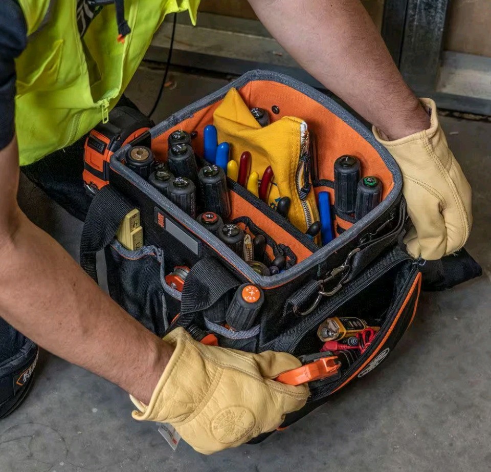 Tool Bag Tradesman Pro Tool Tote 40 Pockets 10-Inch Klein Tools