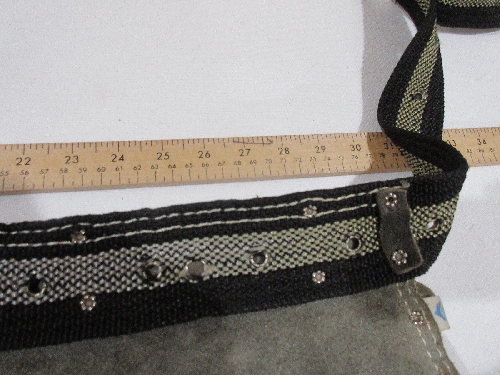 made in Mexico Leather Tool Carpenter Belt construction