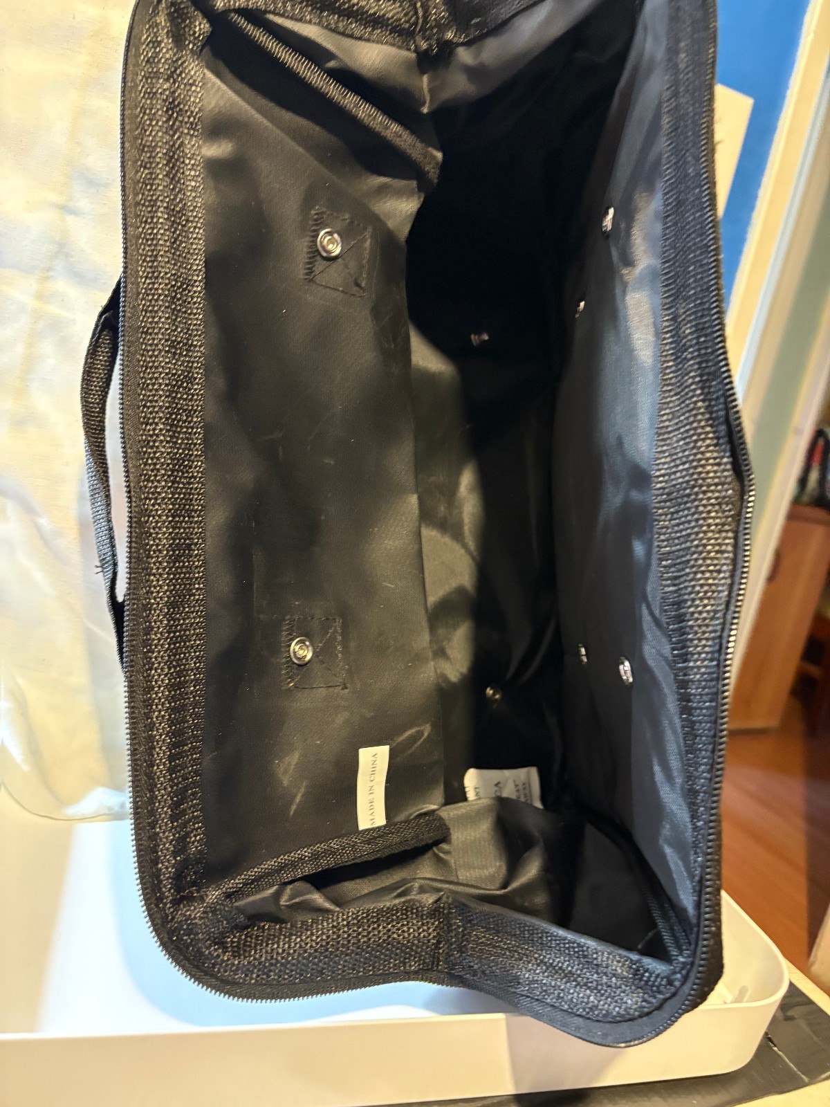 DEWALT 629053-00 15″ Medium Heavy Duty Contractor Tool Bag 15″x9″x10″ – NEW