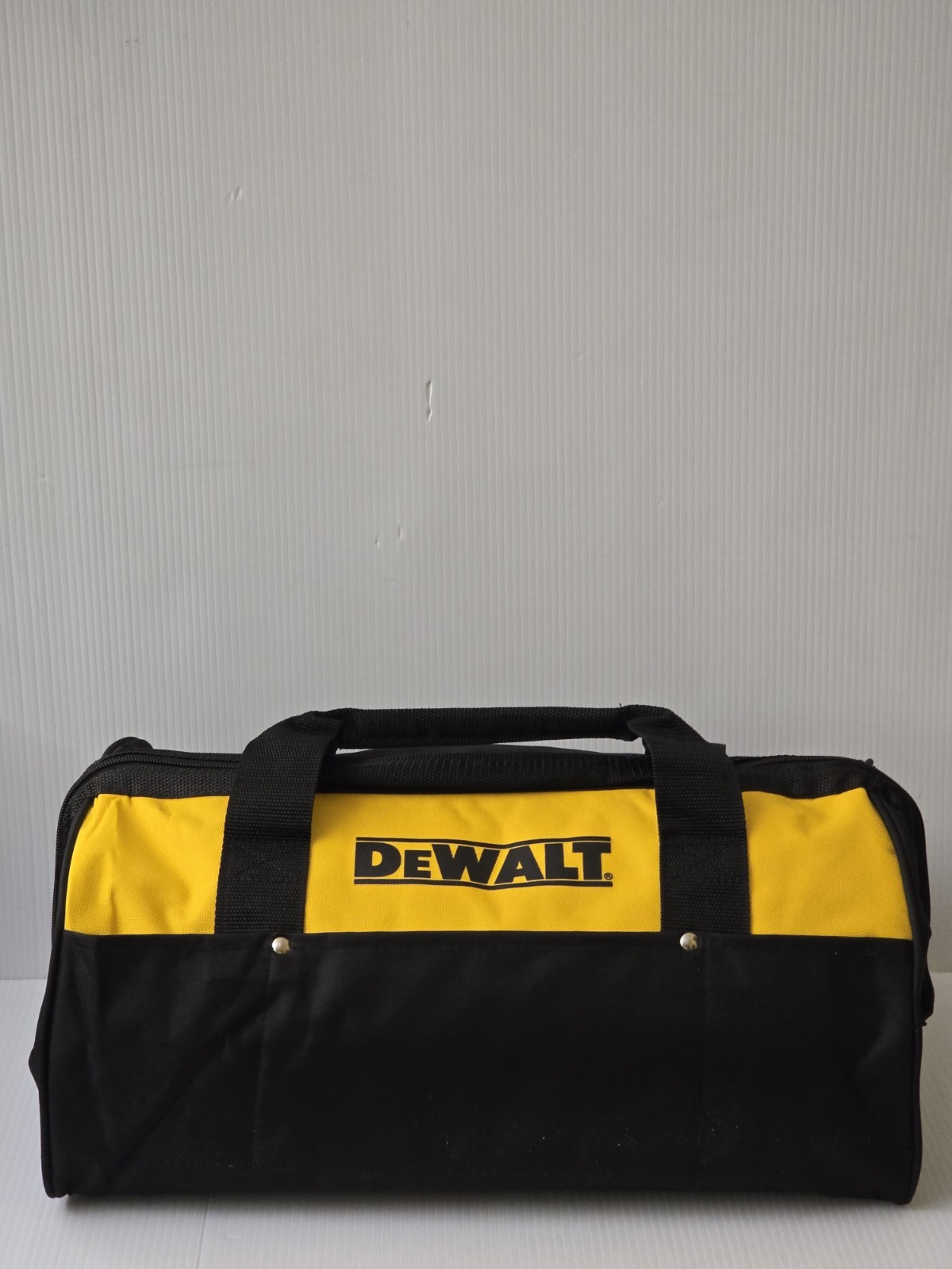 Dewalt N772414 Tool Bag Heavy Duty Nylon 18″ X 11″ X 10″
