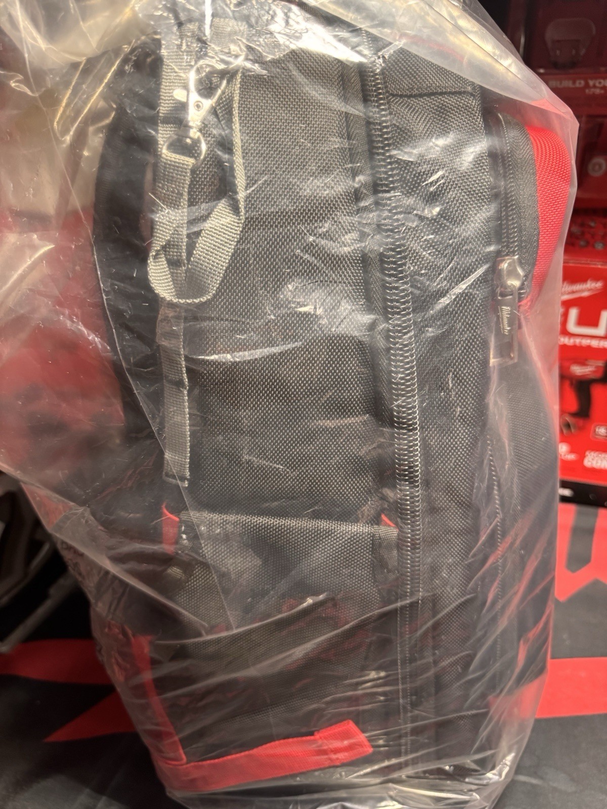Milwaukee Ultimate Jobsite Tool Backpack 48-22-8201 48 Pockets Hardshell Base