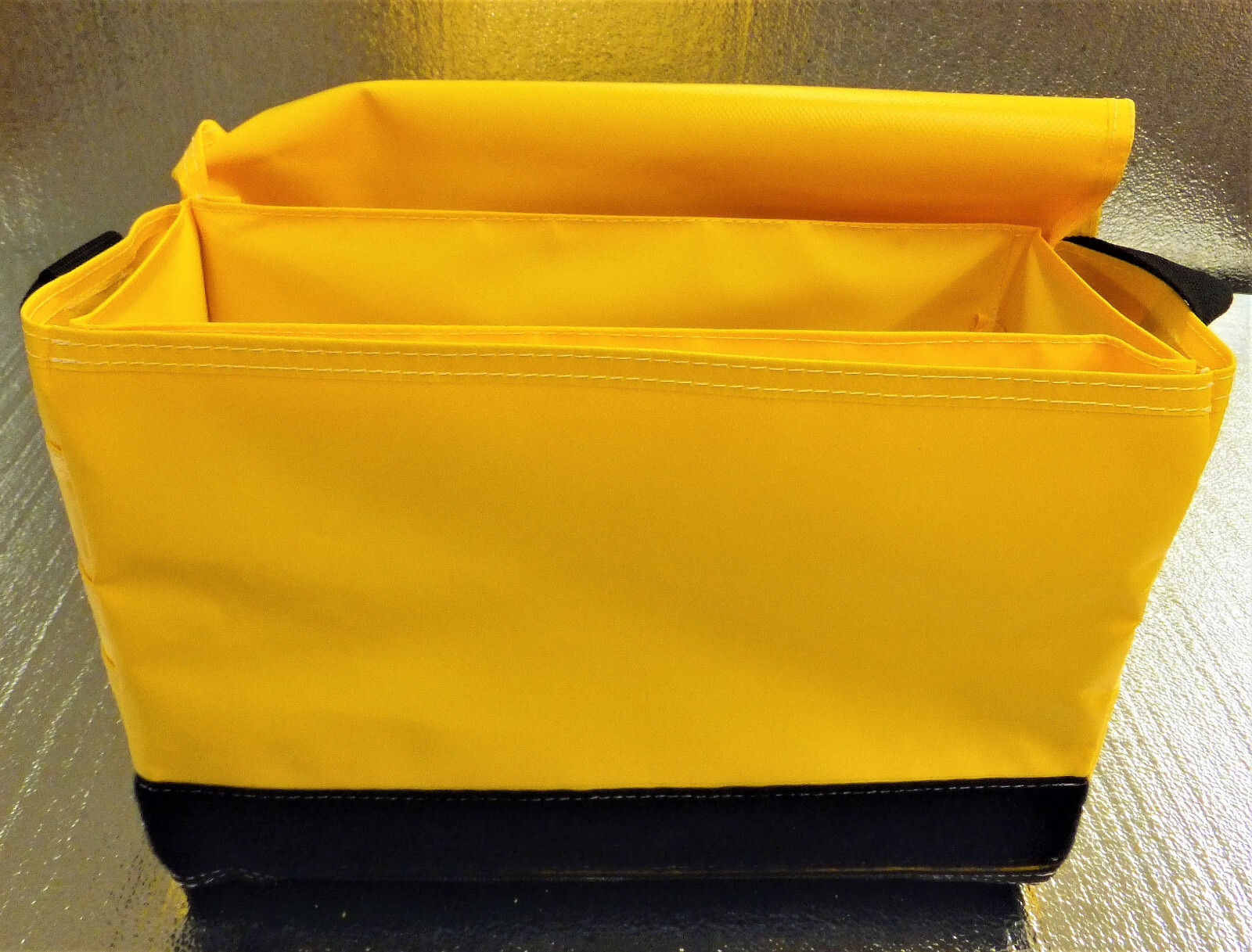 TOOL BAG-HARD WALL, VINYL COATED NYLON, 17″x7″x10″ HIGH STORAGE CAPACITY NEW