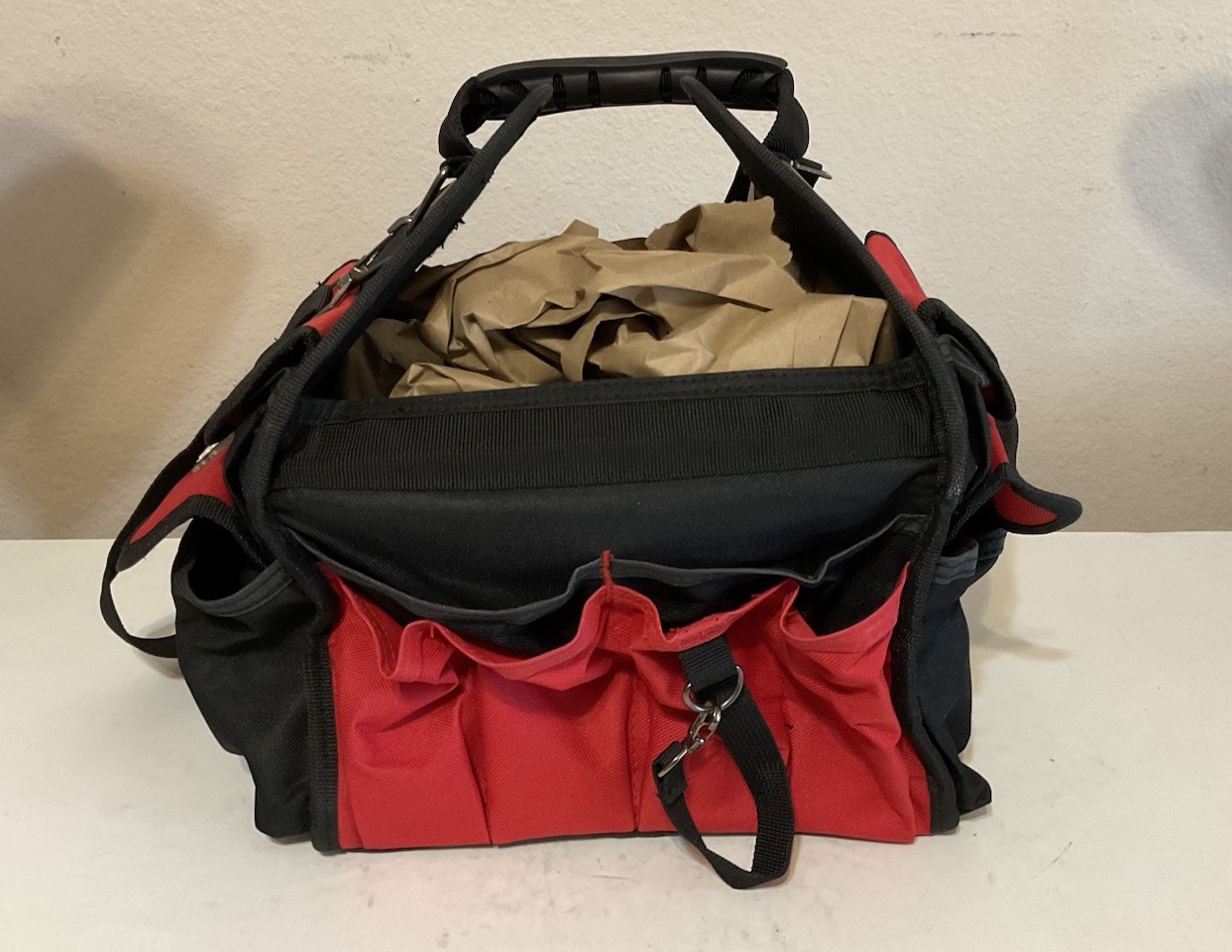 Snap On Tools Heavy Duty Tool Bag 11 X 9 , Handle, Shoulder Strap, Pockets NEW