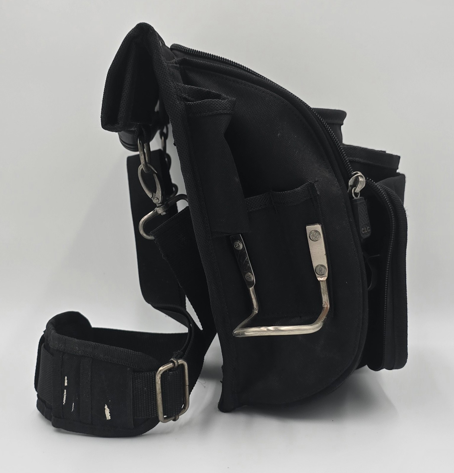 CLC Work Gear Black 23 Multi-Compartment Heavy Duty Tool Carrier Shoulder Strap
