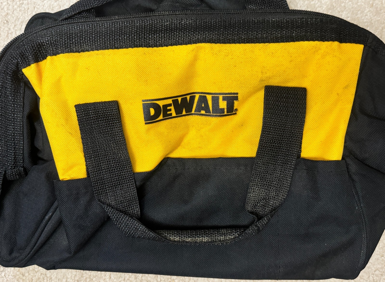DEWALT N037466 13′ x 9″ x 8.5″ Ballistic Contractor Tool Bag with Runners