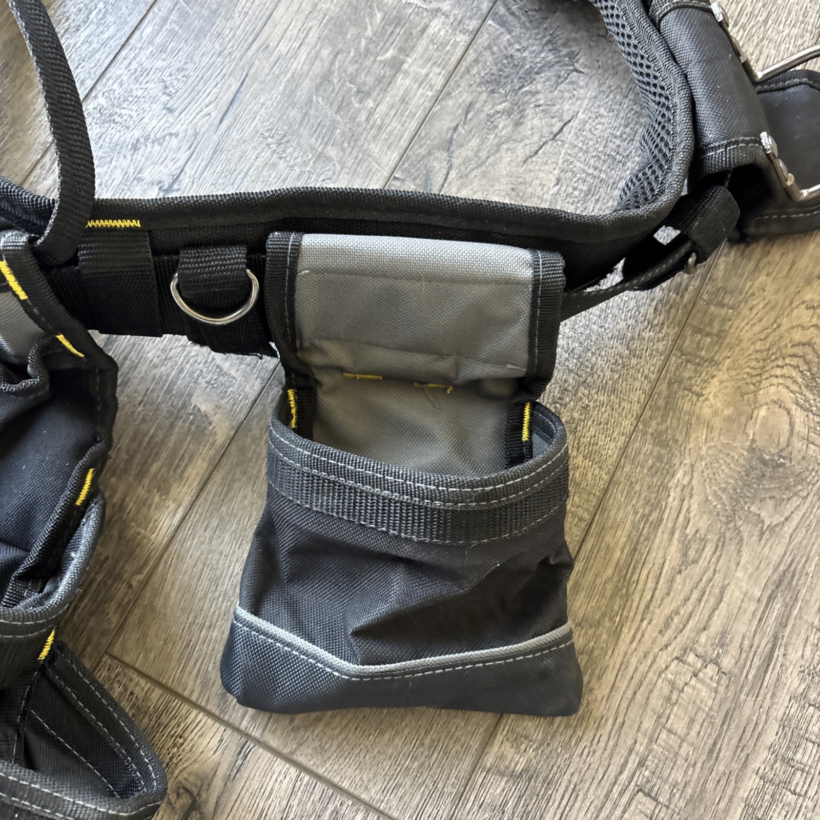 VOYAGER 18 Pocket Heavy Duty Tool Belt RN # 77736 Item # 63294