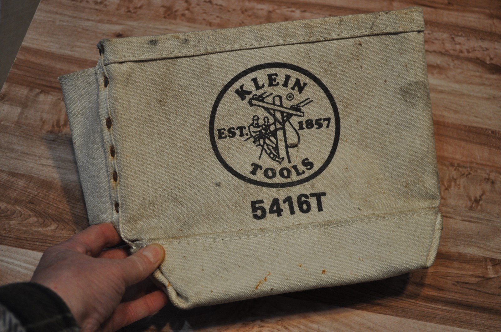 Klein Tools 5416T Tool Bag Bull Pin Bolt Pouch Canvas