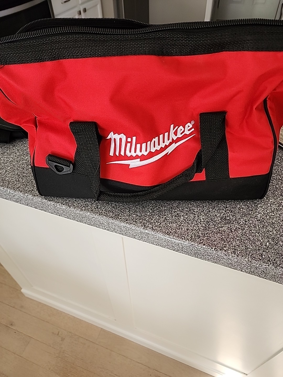 New Milwaukee 16″x10x10 Heavy Duty Canvas Tool, Drill Bag/Case,6 Pockets M12 M18