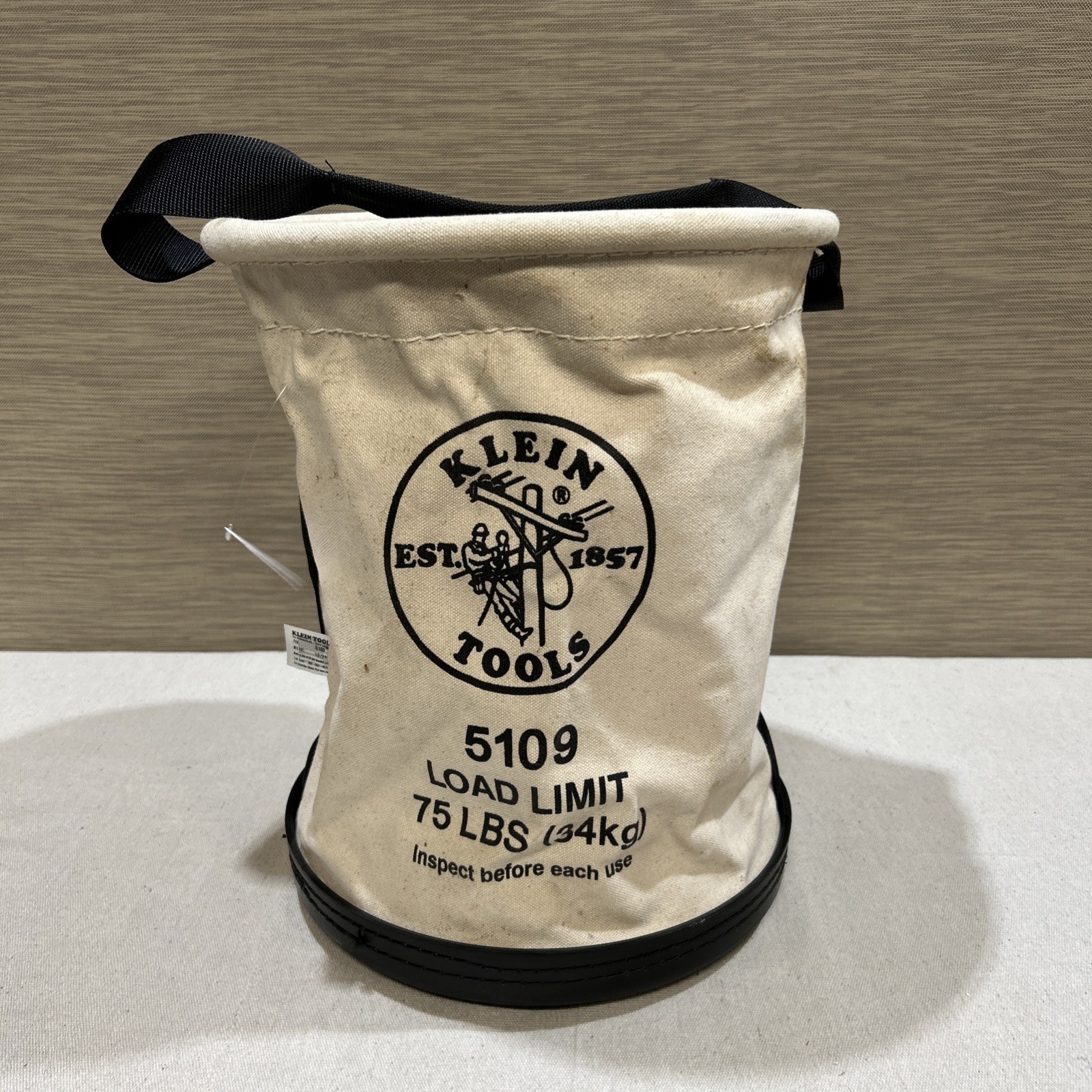 Klein Tools #5109 Canvas 14″ Bucket-Wide Mouth-Reinforced Bottom-Web Handle-009