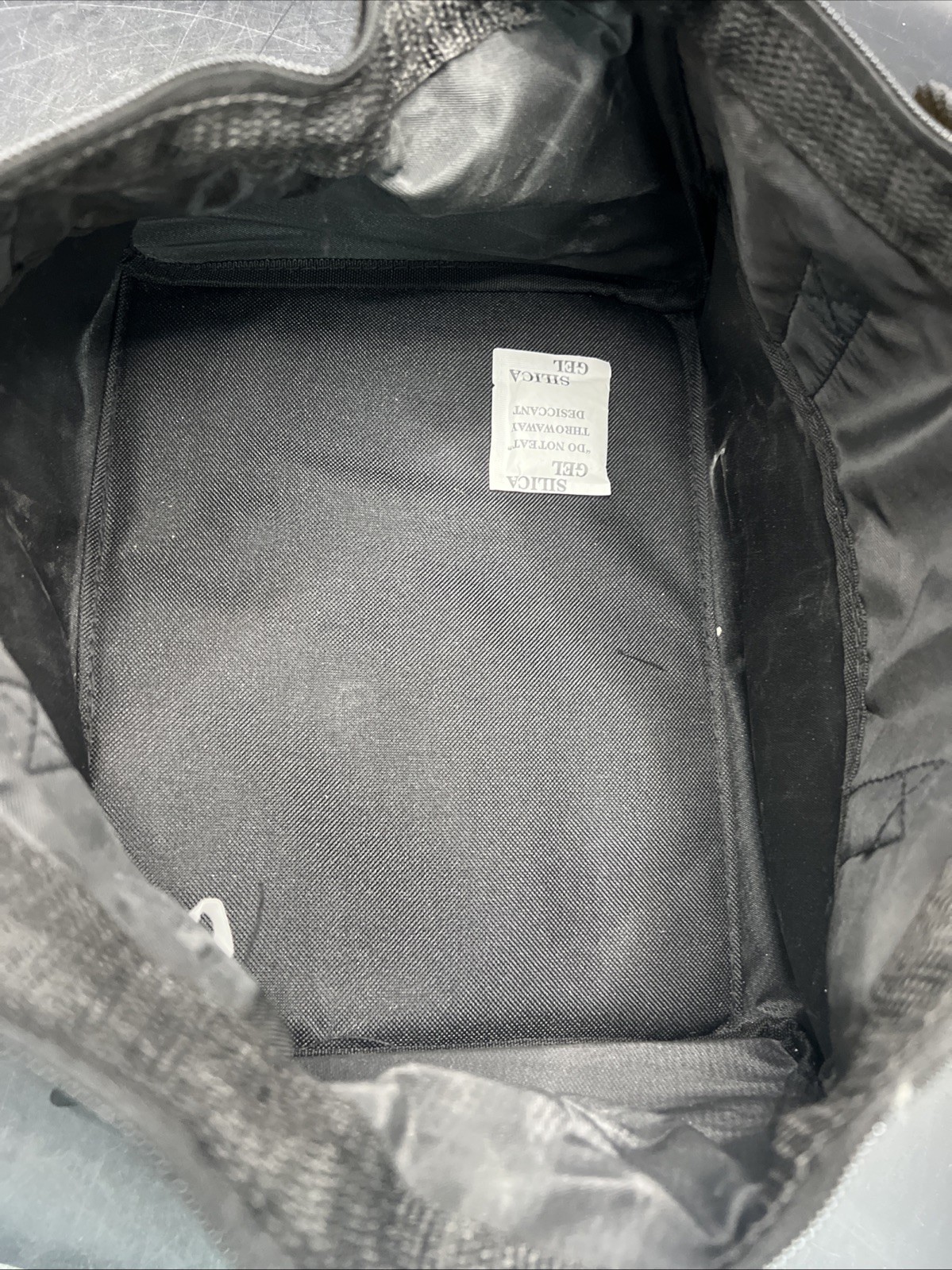 DeWalt 11″ x 9″ x 7″ Small Tool Bag Canvas Carrying Bag N294699