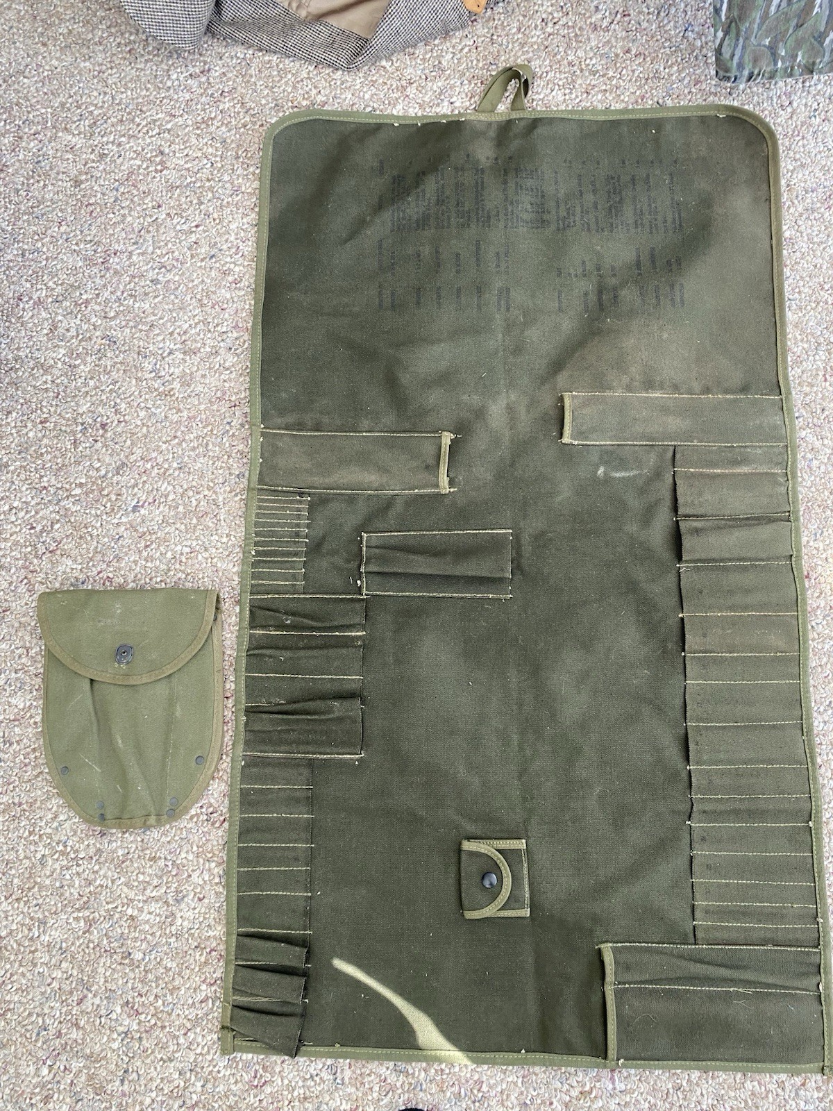 WW2 US Army Mechanic Roll Up Fold Shovel Tool Bag Carrying Case Canvas Military