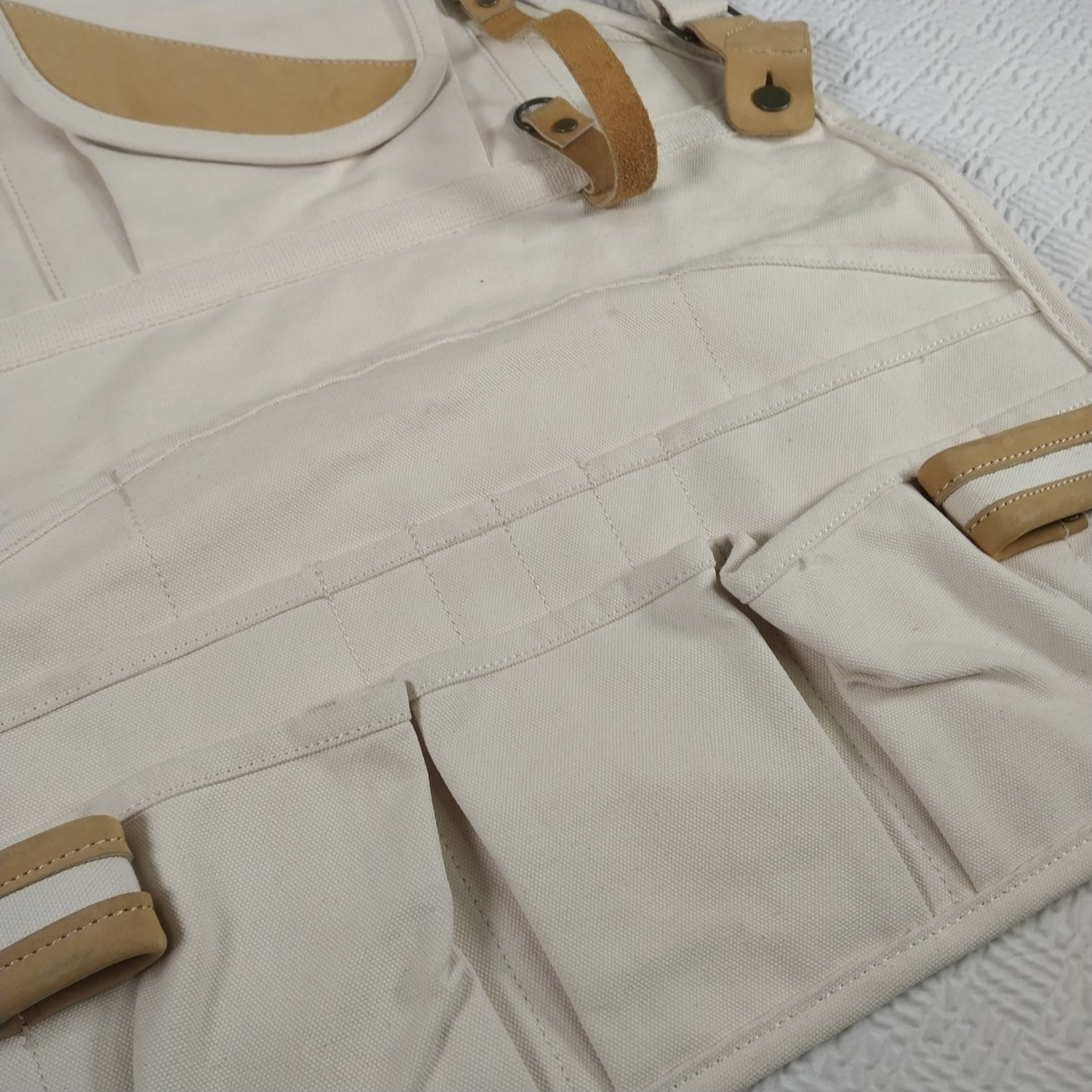 Duluth Trading Co Ultimate Handyman Bib Apron Adjustable Vest for Tools Nails