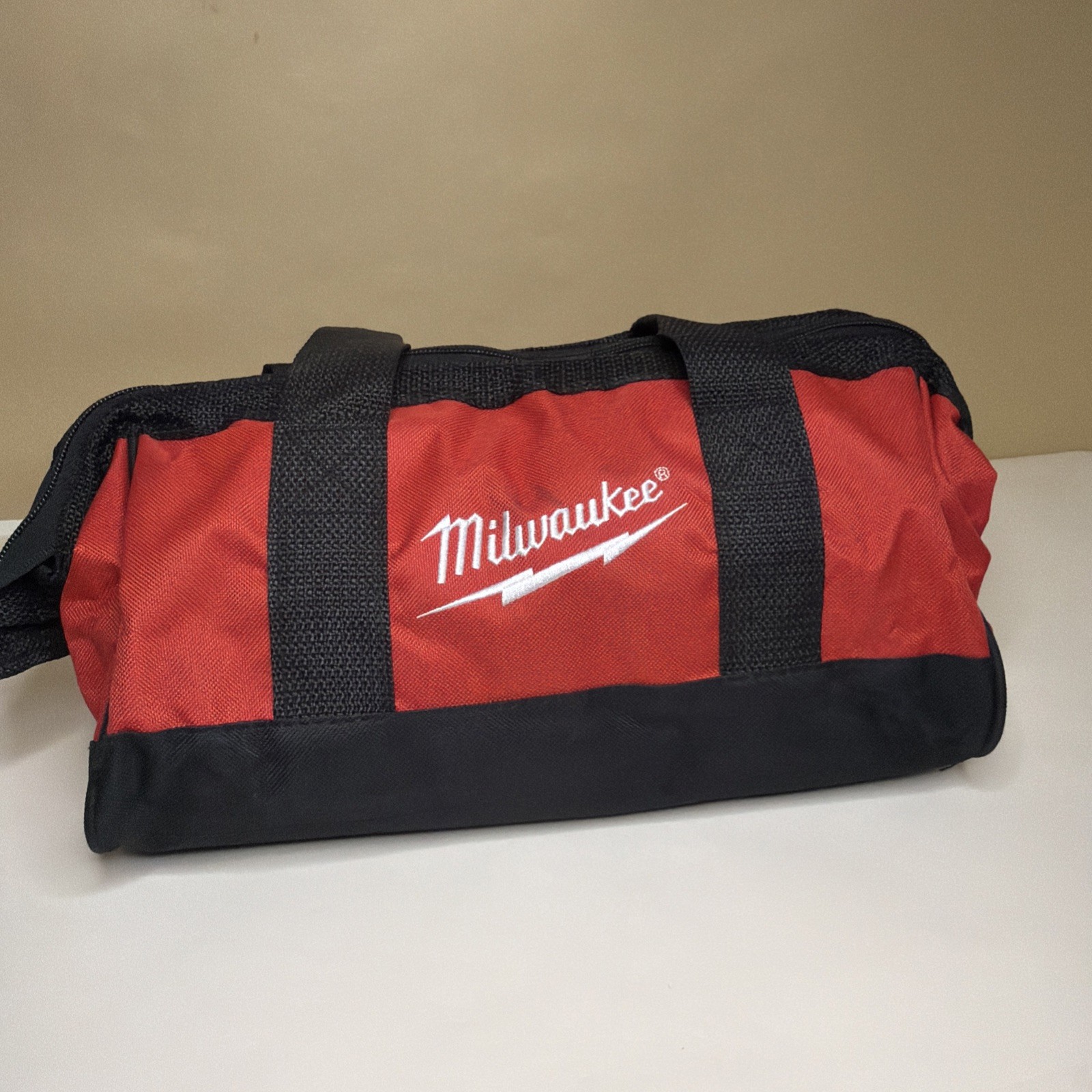 Milwaukee Canvas Tool Bag 15 in x 8 in