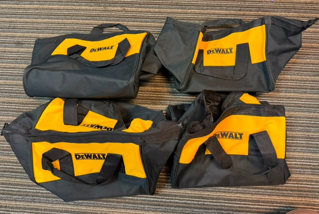 DEWALT Contractor Tool Bag (12-14″)