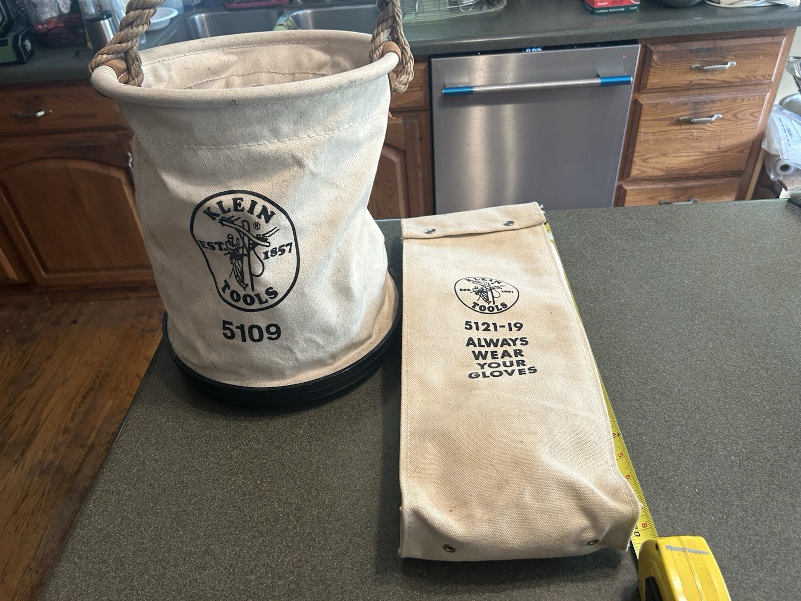 Vintage Klein Tools 5109 14″ Canvas Bucket Carrying Bag & Glove Bag & Gloves