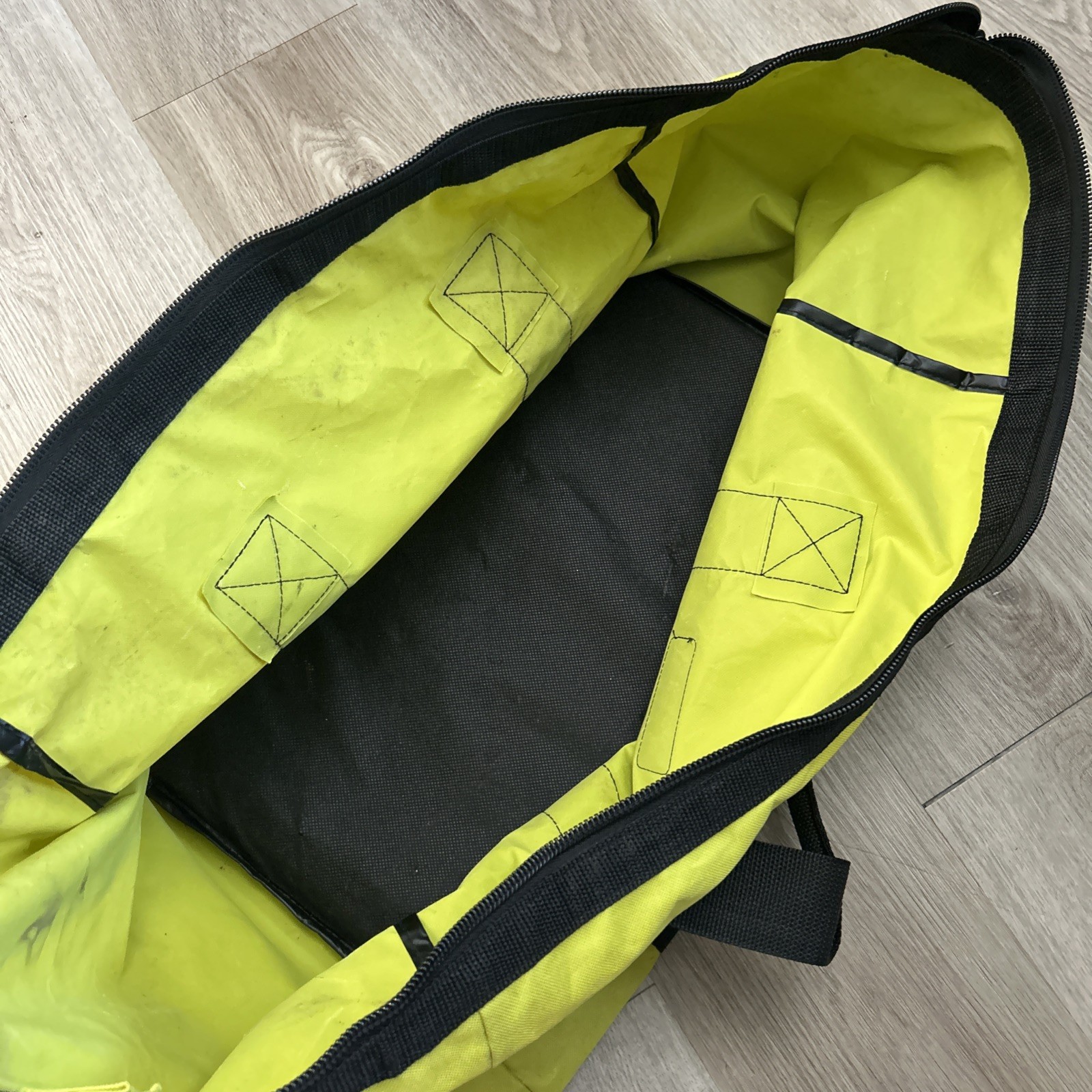 Ryobi Contractor’s Tool Bag Green Wide Mouth Collapsible Genuine OEM 18″ READ