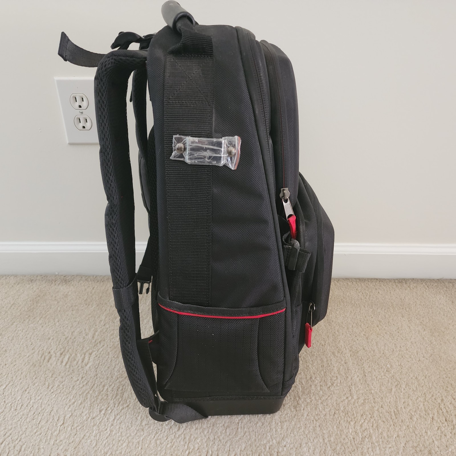 NWT Husky Heavy Duty PRO 1680D Polyester Tool Backpack #H-68007