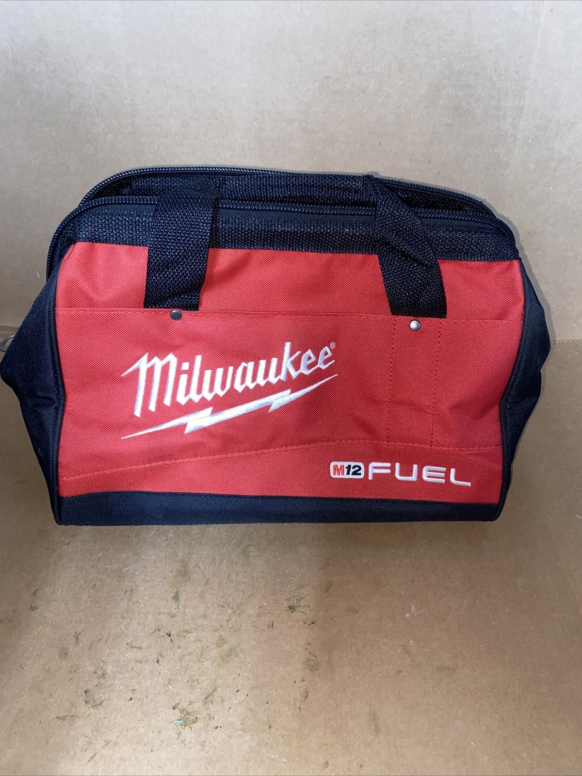 Milwaukee M12 FUEL 13″ x 10″ x 9″ Canvas Tool Bag For M12 M18 – 902001011 – NEW