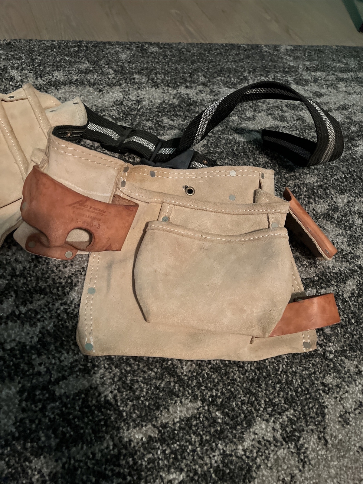 ACTION WORK PRODUCTS Suede Leather AS-490-3 Tool Belt Pouch Holder Waist Brown