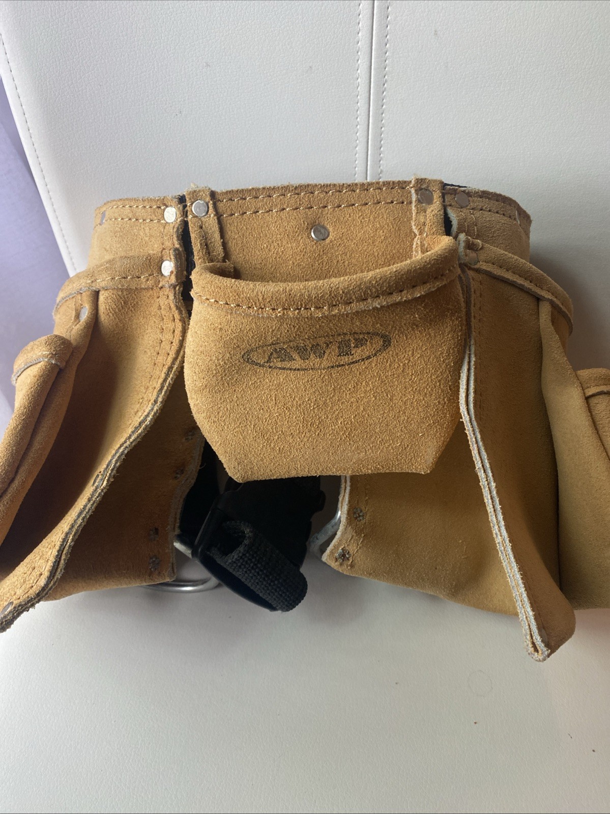 AWP L490 Heavy Duty Leather Suede Carpenter’s AdjustableTool Belt