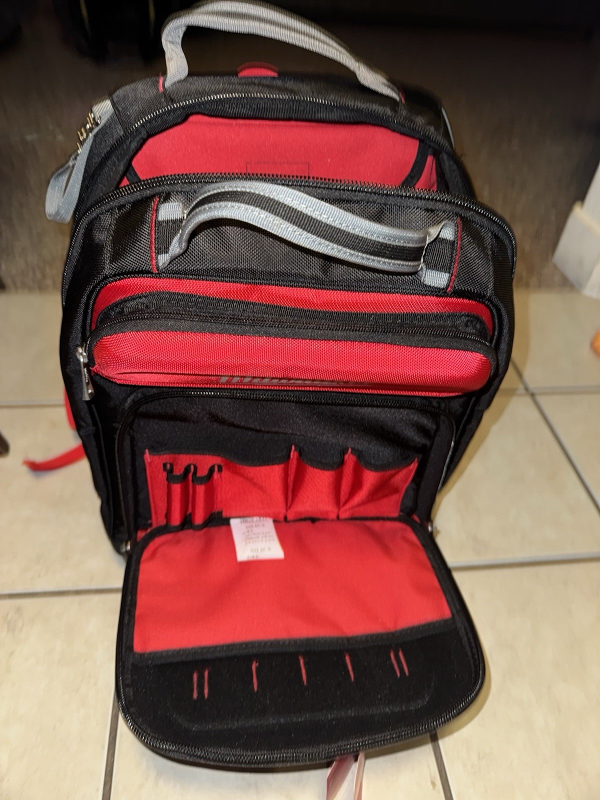 Milwaukee Ultimate Jobsite Backpack -Red/Black (48-22-8201)