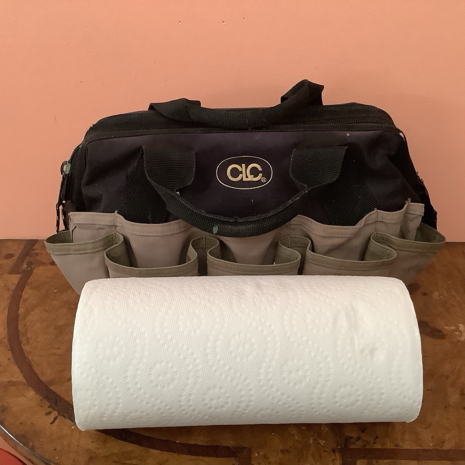 CLC 25 Pockets Pouch Tool Bag Box Tote Top Zip Closure 17” X 10” X 9”