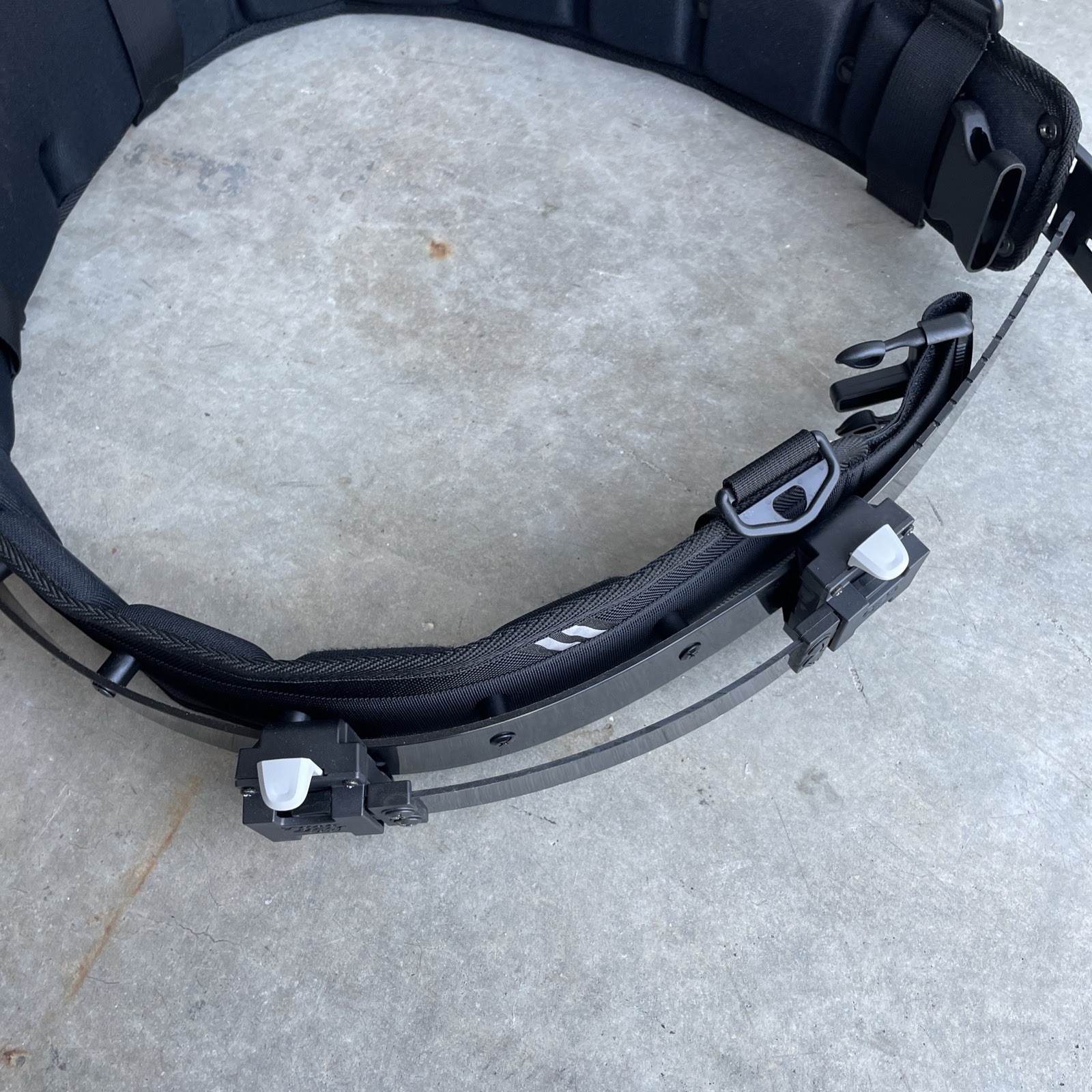 NEW Trakbelt 360 Utility Belt – Tools, Cameras, Rotating Belt Size LARGE 44”-50”