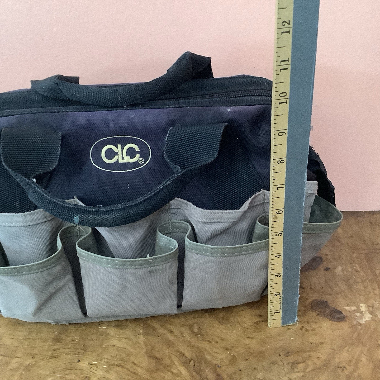 CLC 25 Pockets Pouch Tool Bag Box Tote Top Zip Closure 17” X 10” X 9”